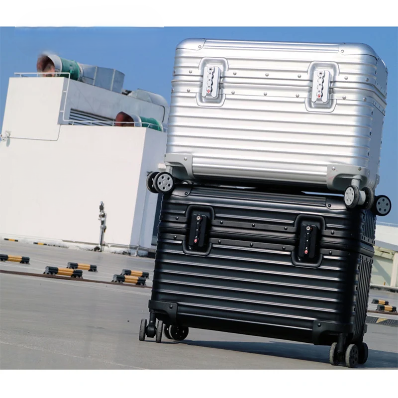 Durable Aluminium-Magnesium Hard Case Suitcase with TSA Lock and 360° Spinner Wheels 1