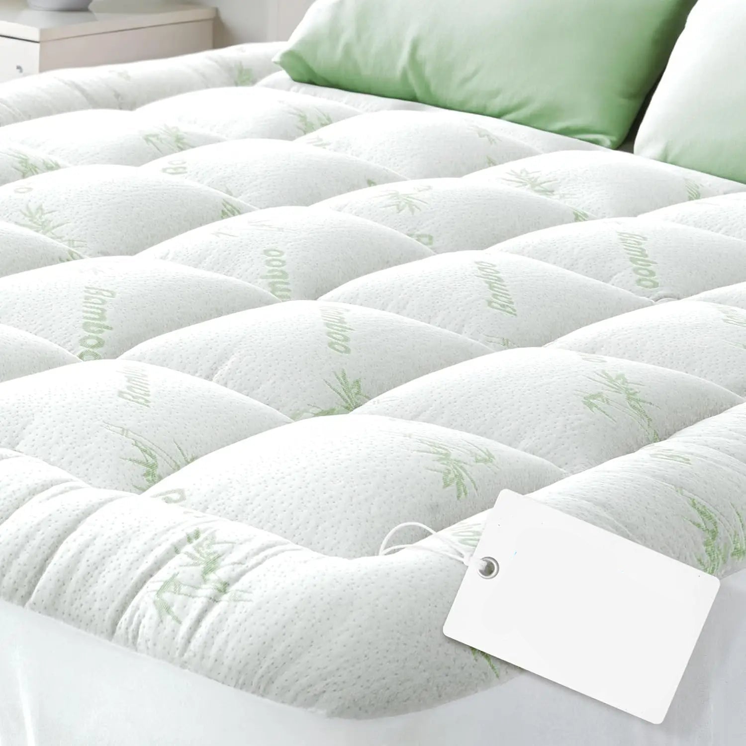 King Size Bamboo Viscose Mattress Topper | Cooling Ultra-Soft Back Pain Relief, Green 0