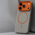 Montara leren iPhone-hoesje — Olifantenpatroon & MagSafe 0