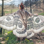 Nachtvlinder Cape Grey Moth – Elegante Vleugelomhang voor Creatieve Momenten | Sansoti 0