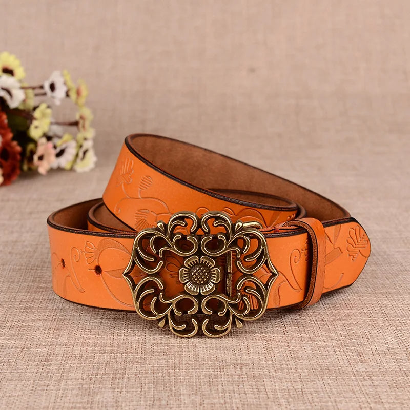 Traditional Women's Belt with Sunflower Print and Stylish Buckle – Perfect for Oktoberfest